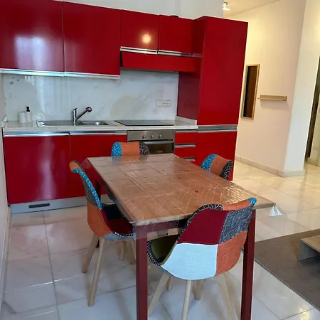Apartment Maison Raha *