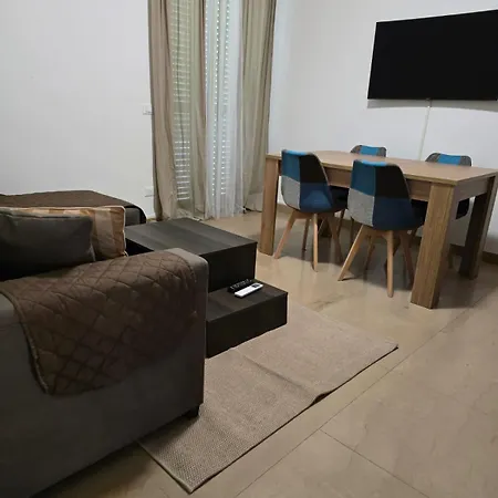 Apartment Maison Raha