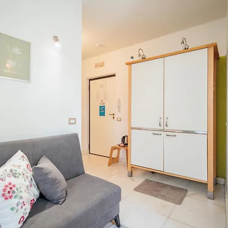 Lägenhet Maison Raha Marina di Massa